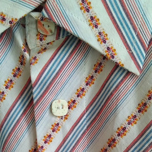 Lift shirt - NWOT - Picture 4 of 5